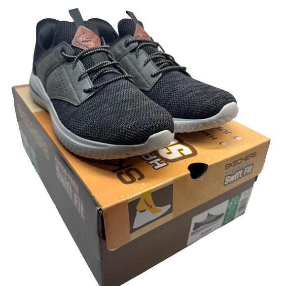 Skechers Delson Swift Fit Men's Size Black Gray Slip On